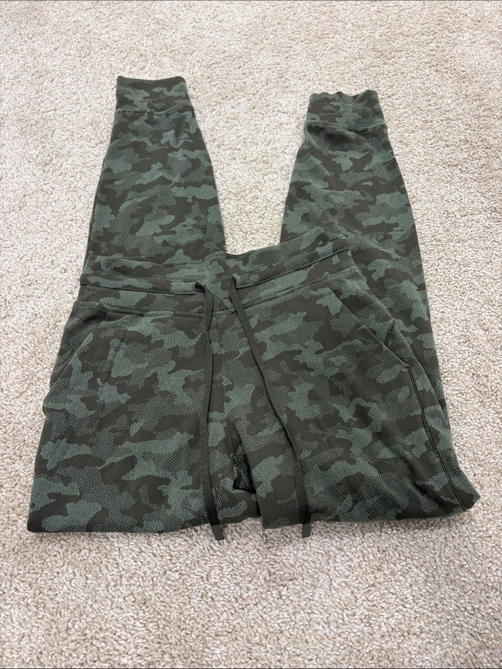 Lululemon joggers